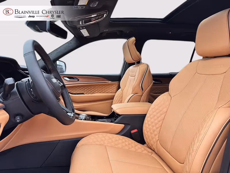 2027 Jeep Grand Cherokee L Laredo Altitude