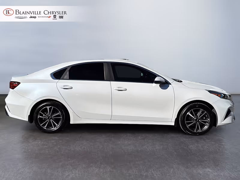 2023 Kia Forte EX Premium