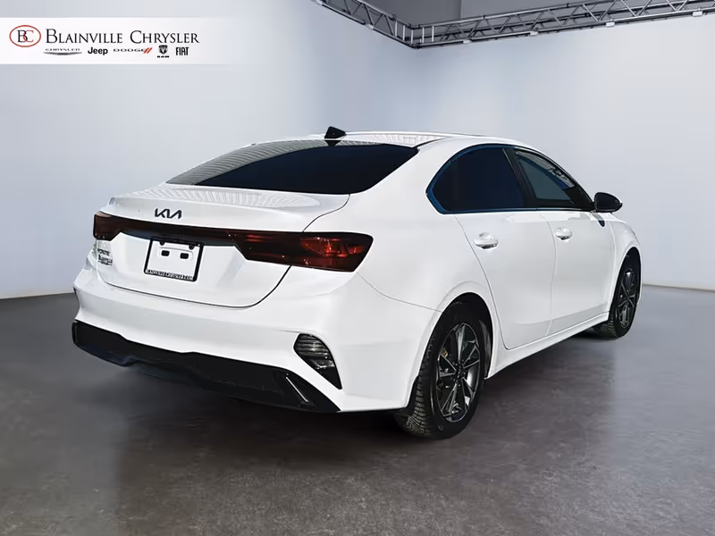 2023 Kia Forte EX Premium