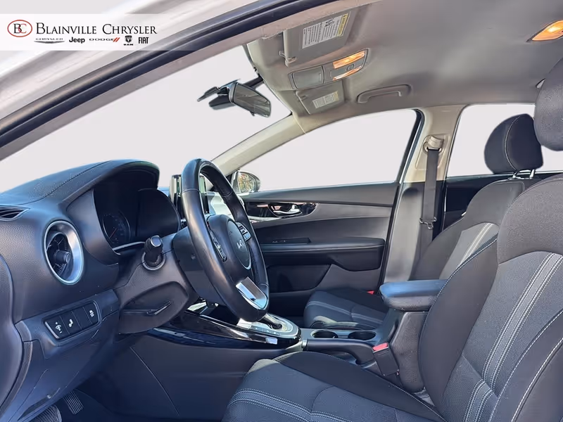 2023 Kia Forte EX Premium