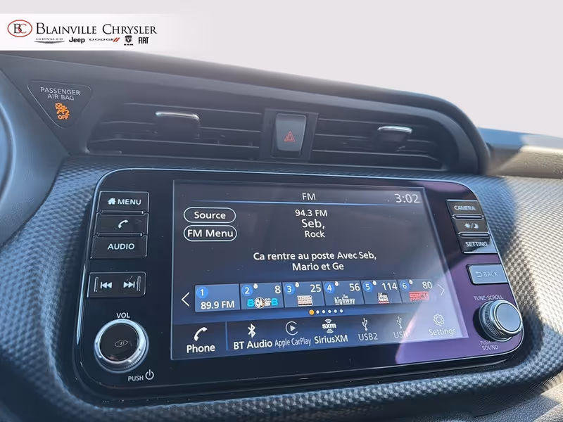 2025 Nissan Kicks Play SV