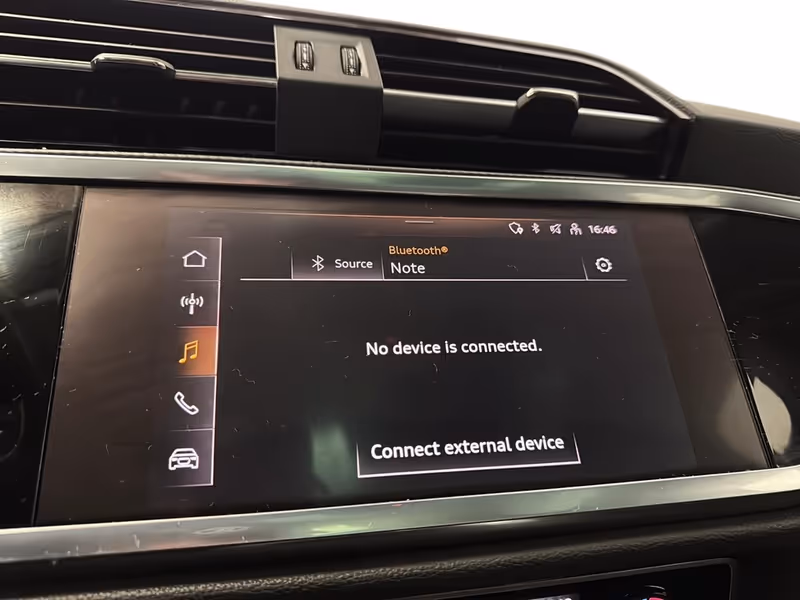 2022 Audi Q3 Komfort