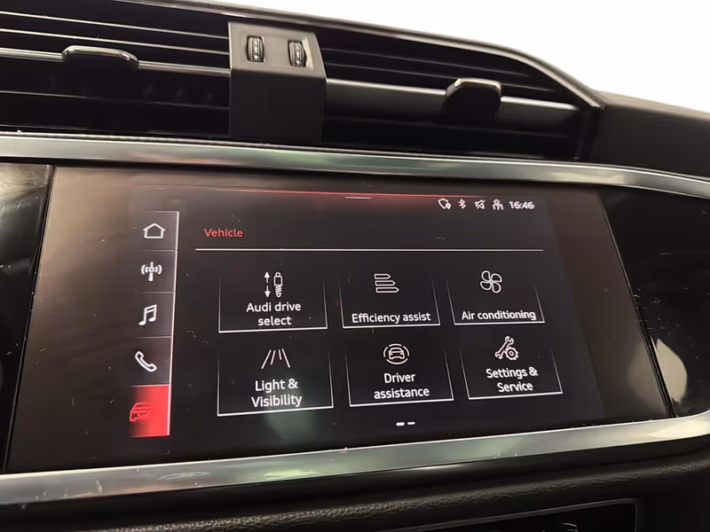 2022 Audi Q3 Komfort