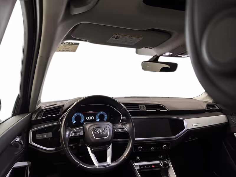 2022 Audi Q3 Komfort