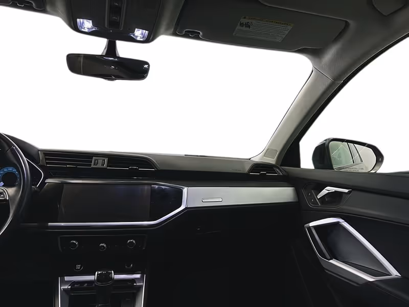 2022 Audi Q3 Komfort