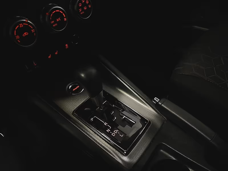 2024 Mitsubishi RVR ES