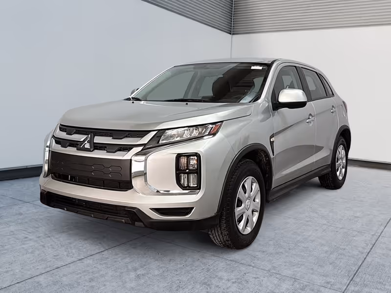 2024 Mitsubishi RVR ES