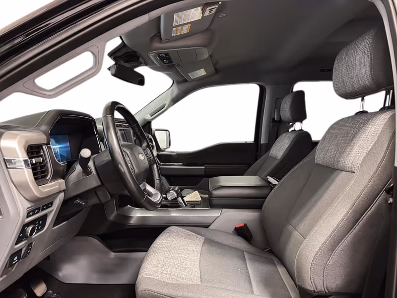 2023 Ford F-150 Lightning XLT