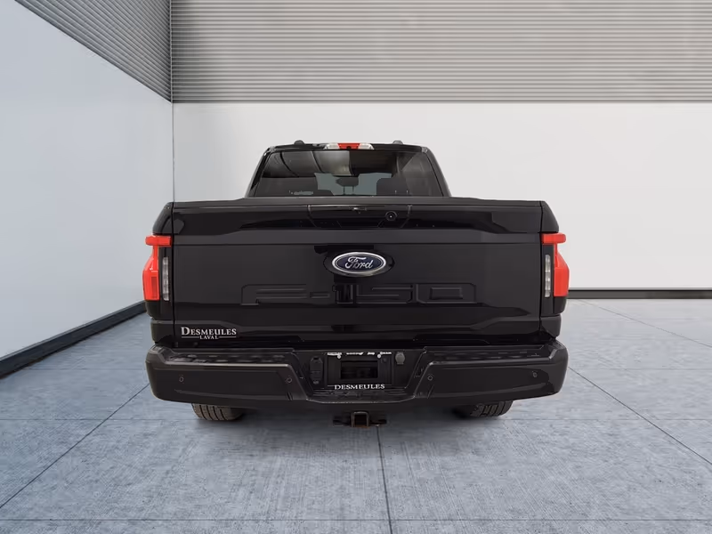 2023 Ford F-150 Lightning XLT