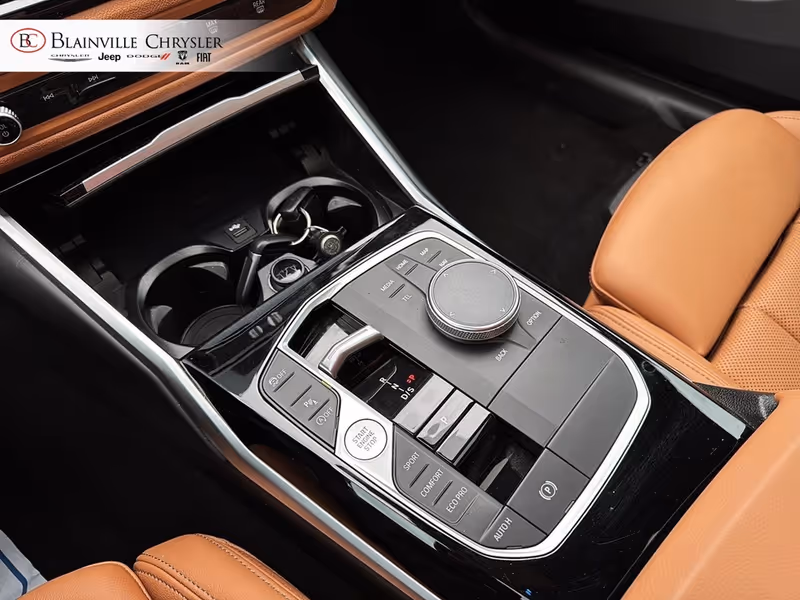 2024 BMW 3 Series 330i xDrive