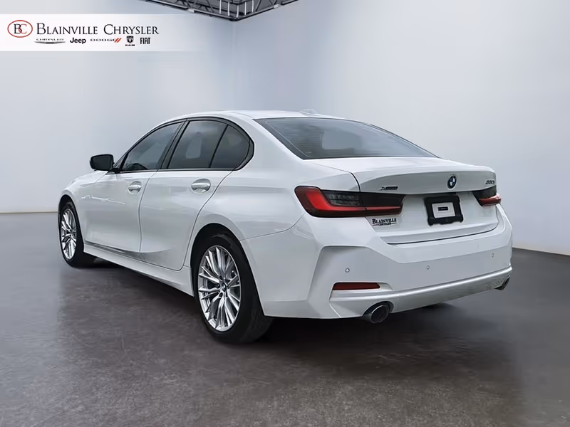 2024 BMW 3 Series 330i xDrive