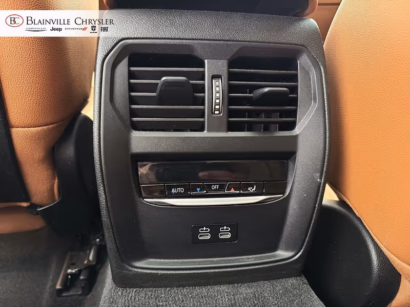 2024 BMW 3 Series 330i xDrive