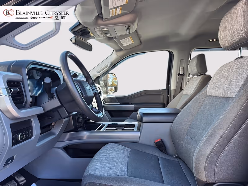2025 Ford Super Duty F-250 SRW XLT