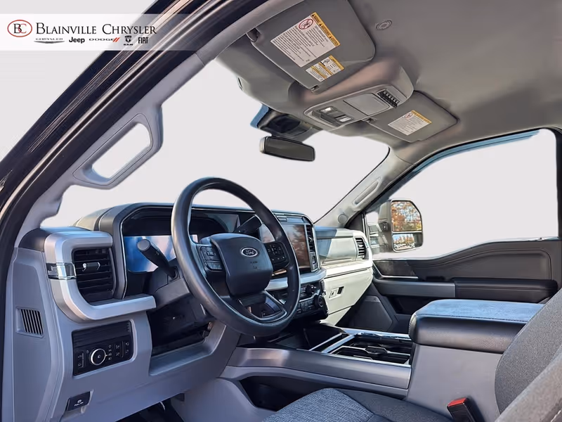 2025 Ford Super Duty F-250 SRW XLT