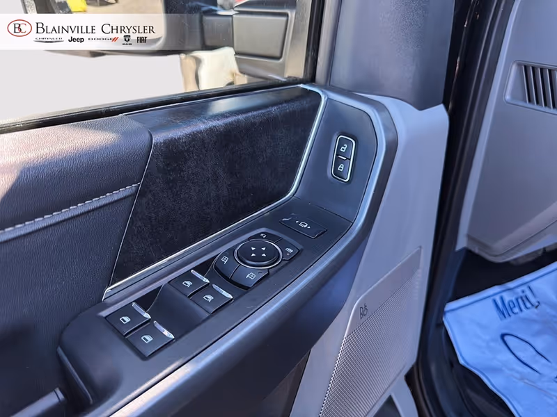 2025 Ford Super Duty F-250 SRW XLT