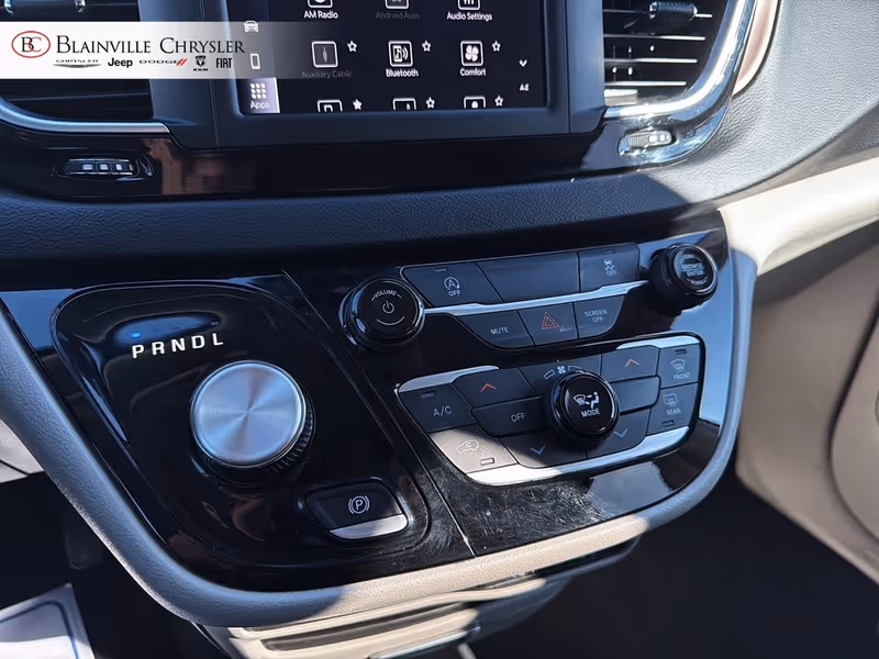 2024 Chrysler Grand Caravan SXT