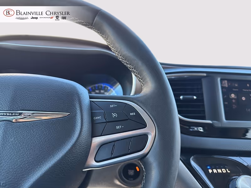 2024 Chrysler Grand Caravan SXT