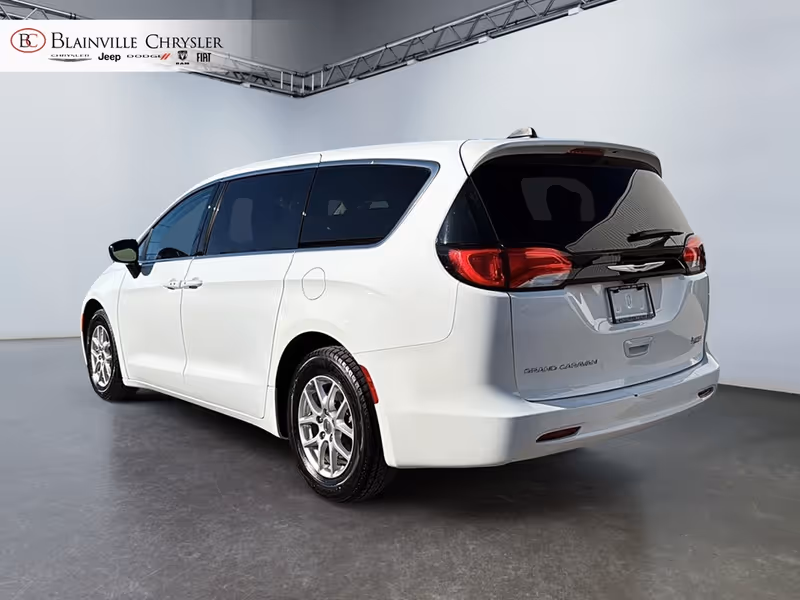 2024 Chrysler Grand Caravan SXT