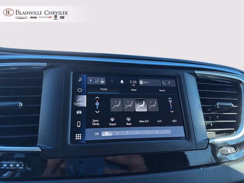 2024 Chrysler Grand Caravan SXT