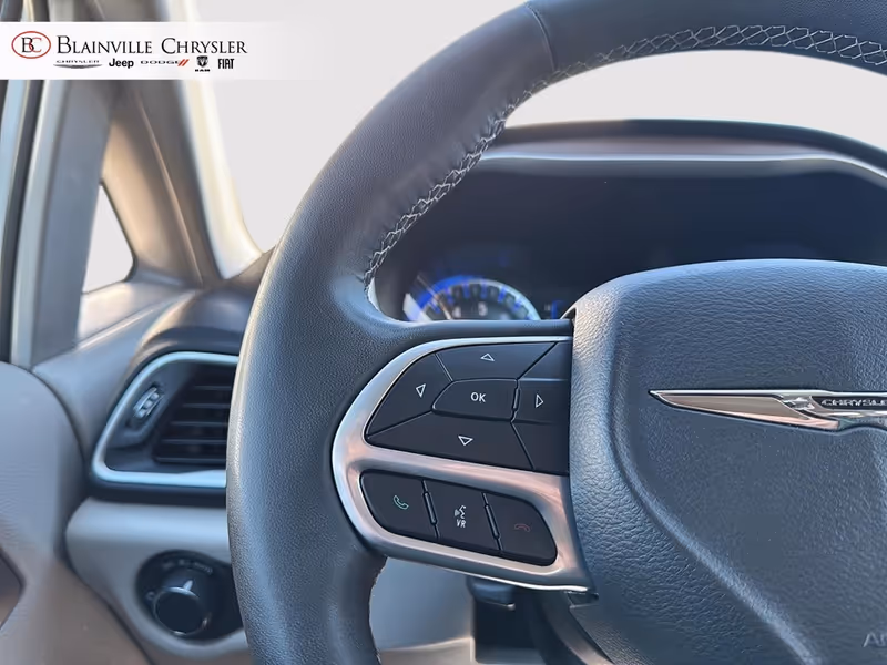 2024 Chrysler Grand Caravan SXT