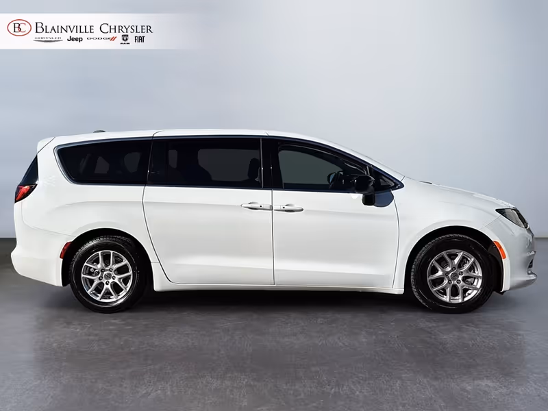 2024 Chrysler Grand Caravan SXT
