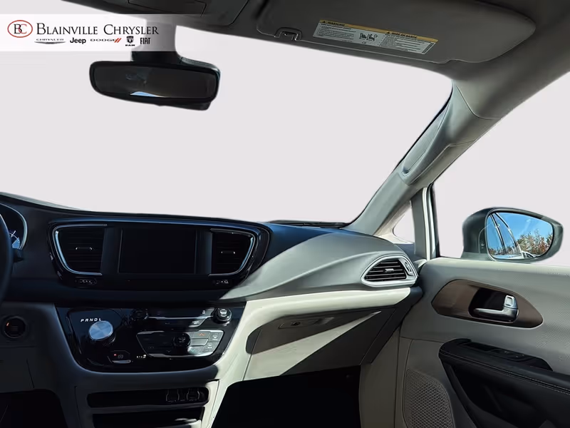 2024 Chrysler Grand Caravan SXT