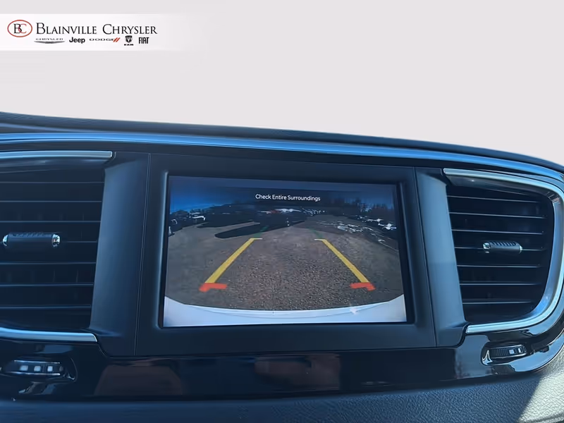 2024 Chrysler Grand Caravan SXT