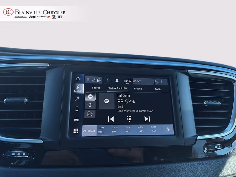 2024 Chrysler Grand Caravan SXT
