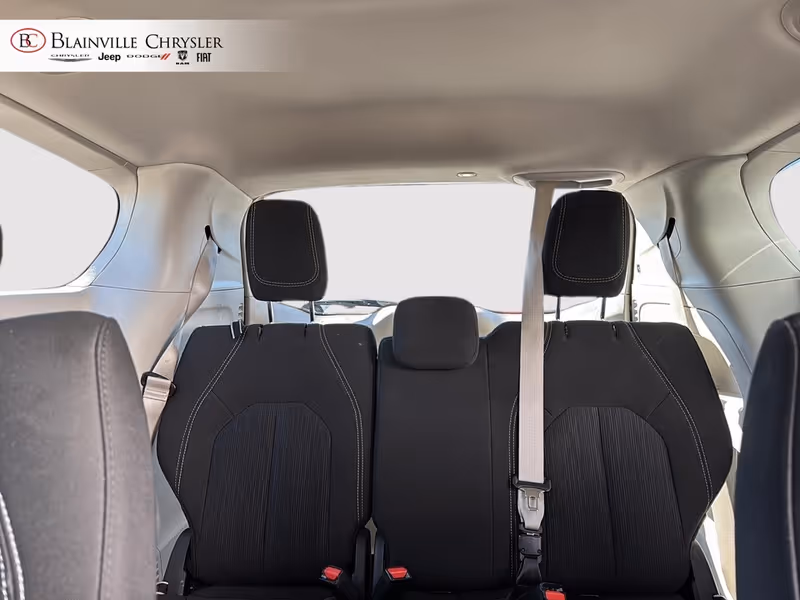 2024 Chrysler Grand Caravan SXT