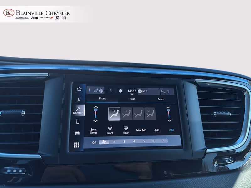 2024 Chrysler Grand Caravan SXT