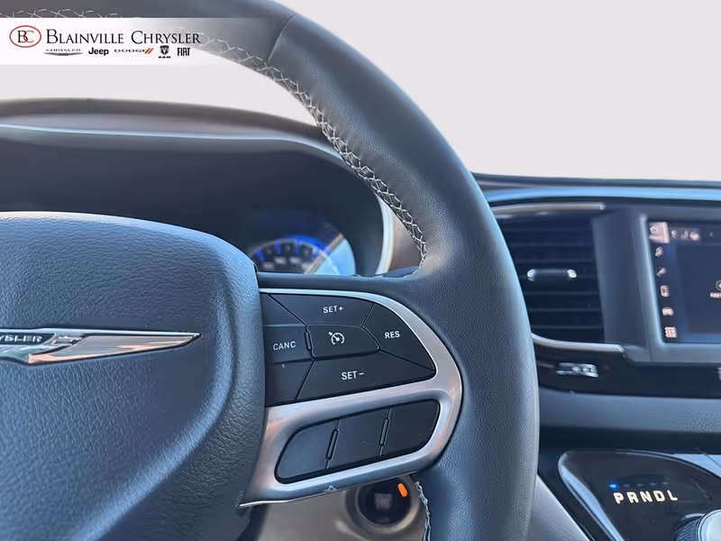 2024 Chrysler Grand Caravan SXT