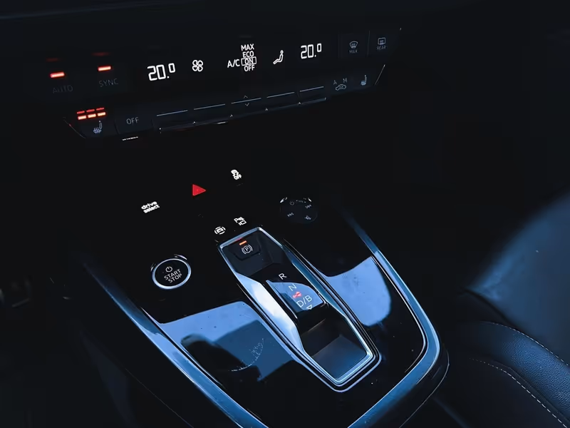 2025 Audi Q4 e-tron 55 quattro