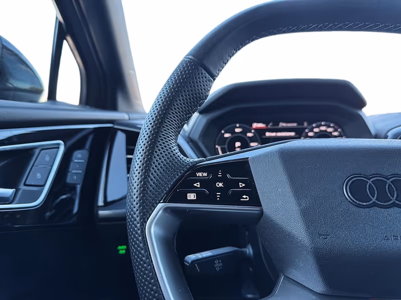 2025 Audi Q4 e-tron 55 quattro