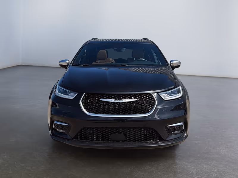 2023 Chrysler Pacifica Hybrid Pinnacle