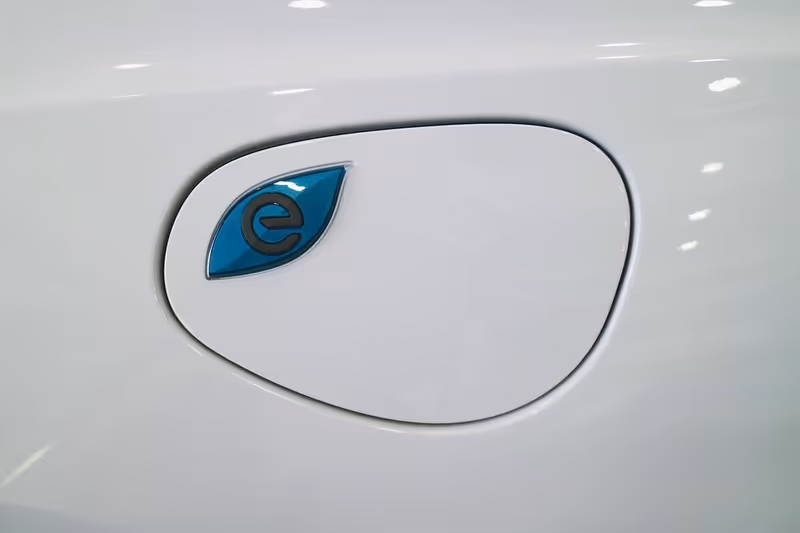 2024 Chrysler Pacifica Hybrid Premium S Appearance