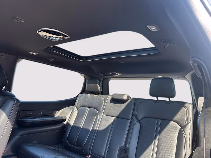2026 Jeep Grand Wagoneer Limited Reserve