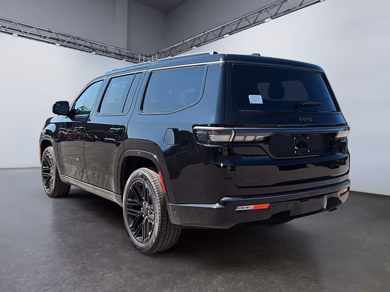 2026 Jeep Grand Wagoneer Limited Reserve