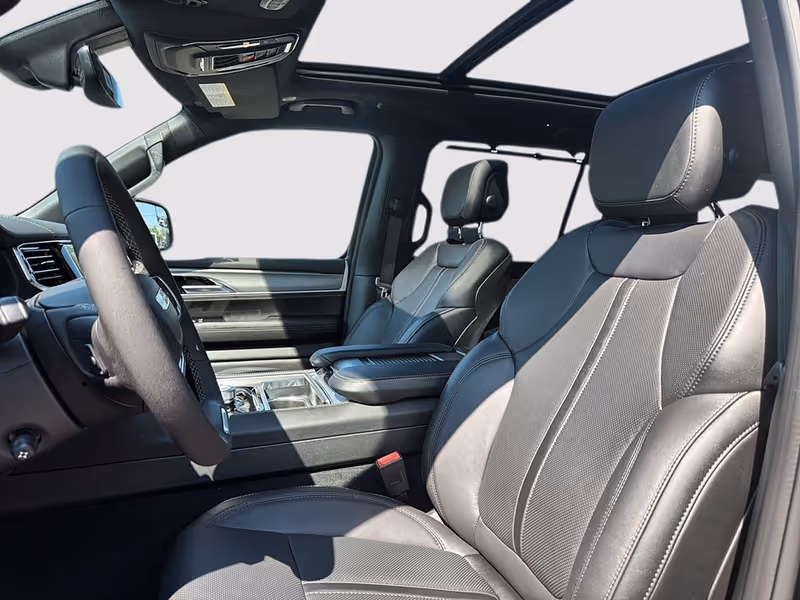 2026 Jeep Grand Wagoneer Limited Reserve