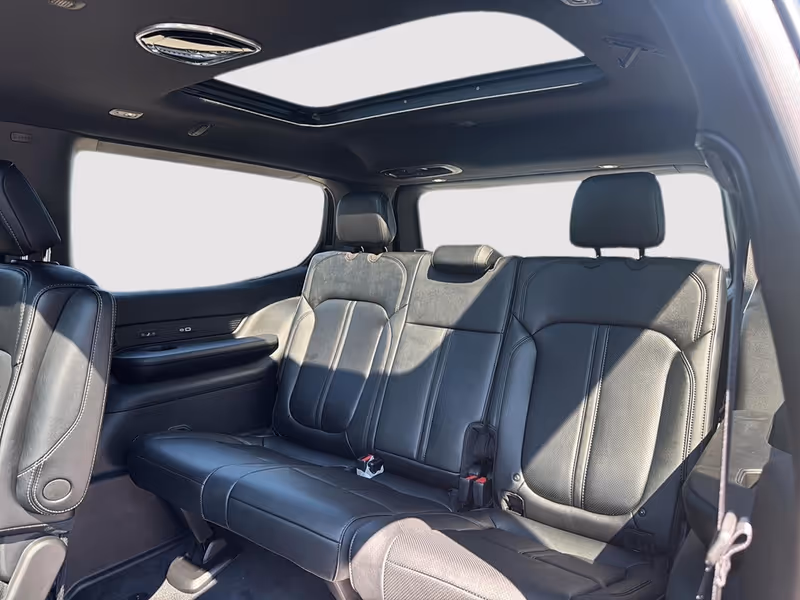 2026 Jeep Grand Wagoneer Limited Reserve