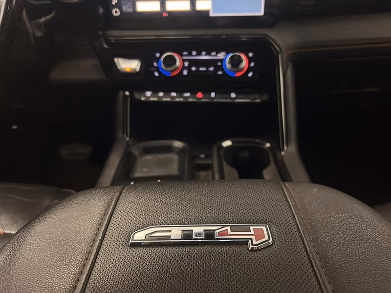 2024 GMC Sierra 2500HD AT4